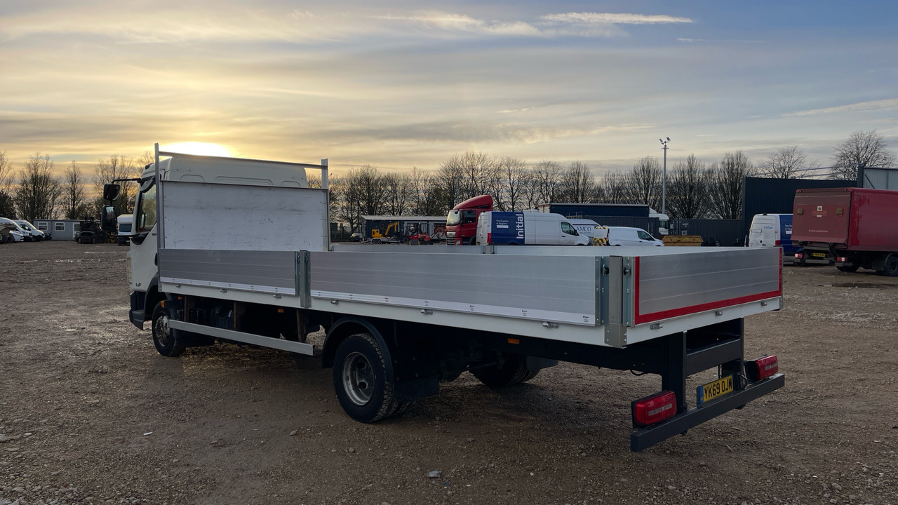 DAF LF 180 - Pritsche LKW: das Bild 3 DAF LF 180 - Pritsche LKW: das Bild 3