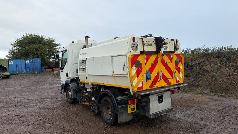 DAF LF 45.160 - Kehrmaschine: das Bild 4 DAF LF 45.160 - Kehrmaschine: das Bild 4