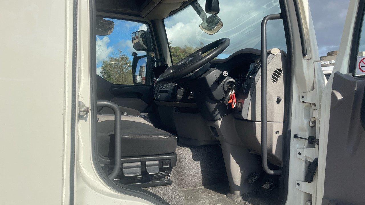 Daf LF 180 - Plane LKW: das Bild 5 Daf LF 180 - Plane LKW: das Bild 5