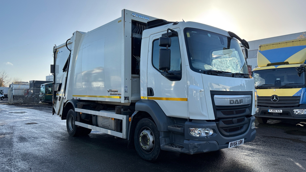 Daf LF 220 - Müllwagen: das Bild 1 Daf LF 220 - Müllwagen: das Bild 1