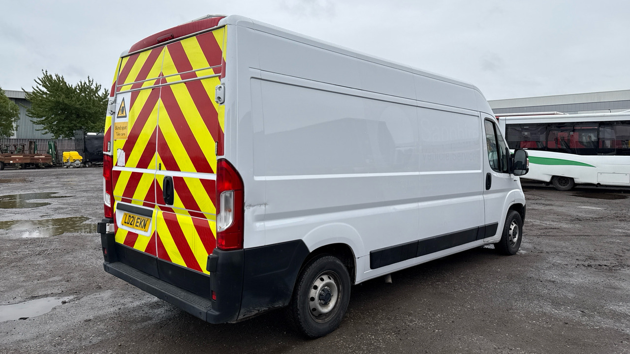 FIAT DUCATO 35 2.3 MULTIJET TECNICO 140PS - Kastenwagen: das Bild 4 FIAT DUCATO 35 2.3 MULTIJET TECNICO 140PS - Kastenwagen: das Bild 4