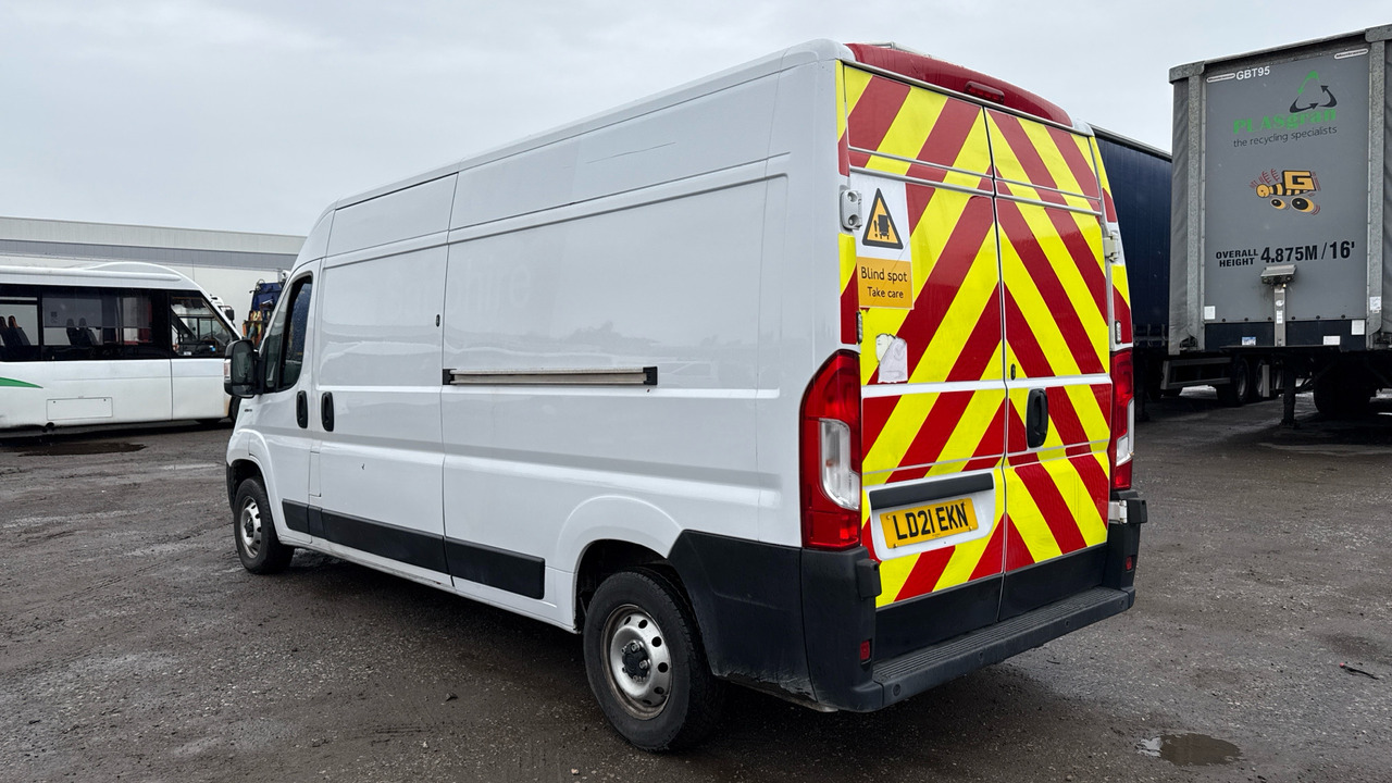 FIAT DUCATO 35 2.3 MULTIJET TECNICO 140PS - Kastenwagen: das Bild 3 FIAT DUCATO 35 2.3 MULTIJET TECNICO 140PS - Kastenwagen: das Bild 3