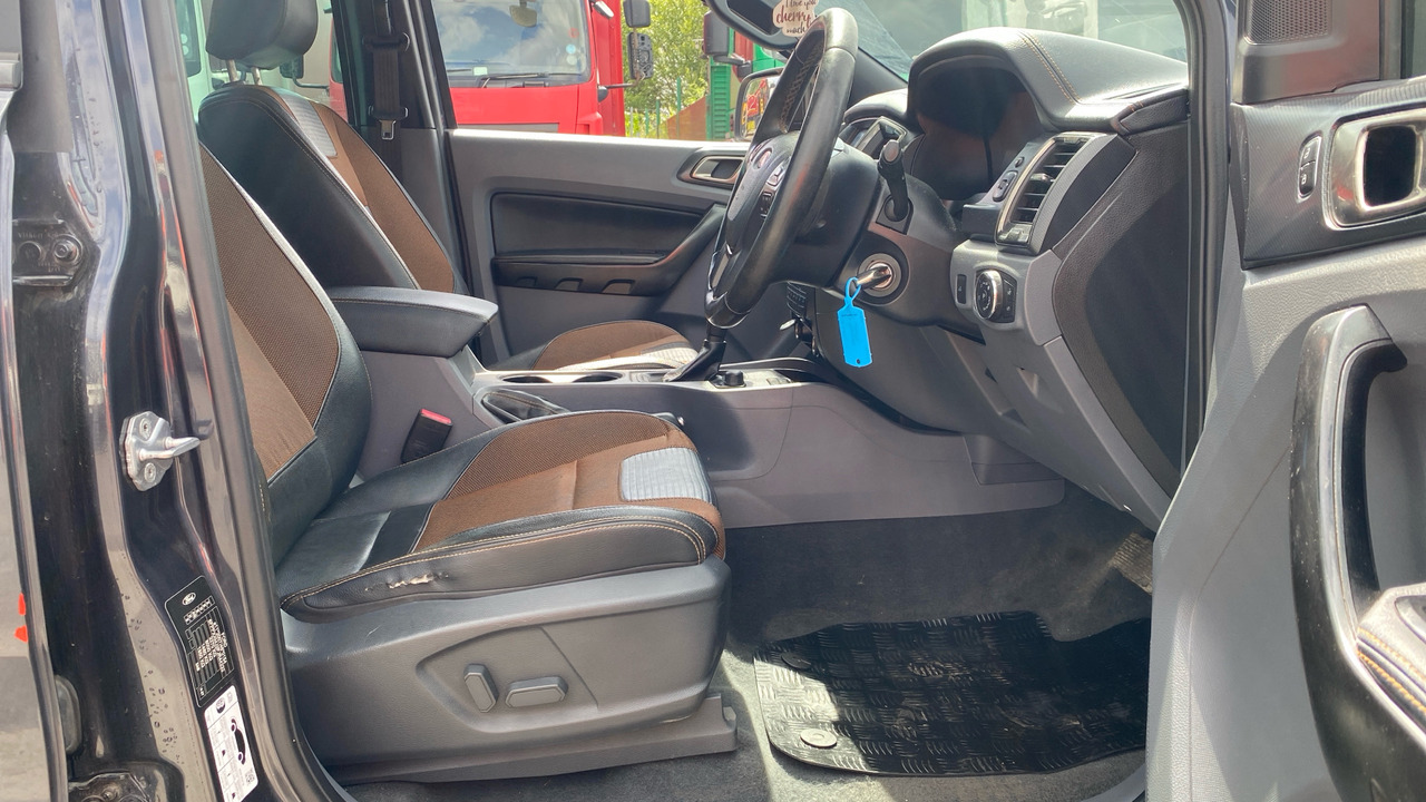 Ford Ranger WILDTRAK 200 3.2 TDCi - Pick-up, Transporter mit Doppelkabine: das Bild 5 Ford Ranger WILDTRAK 200 3.2 TDCi - Pick-up, Transporter mit Doppelkabine: das Bild 5