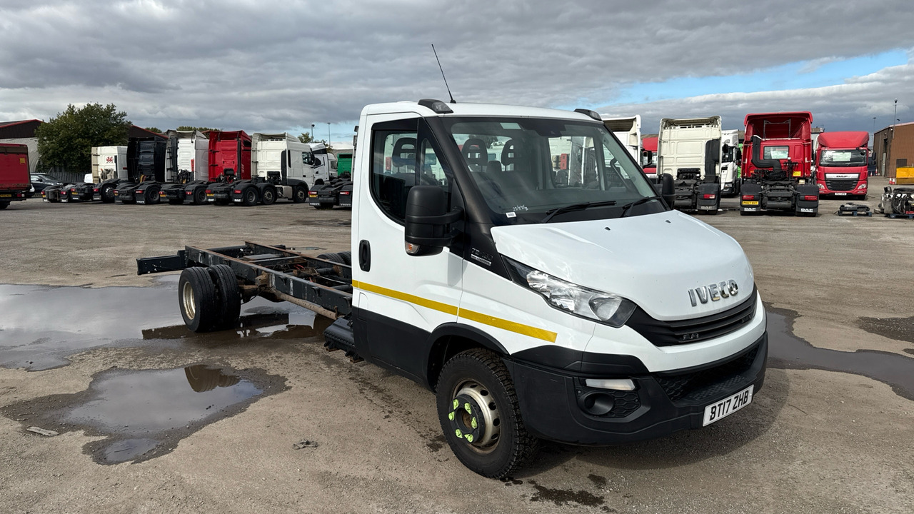 IVECO DAILY 70-180 - Fahrgestell LKW: das Bild 1 IVECO DAILY 70-180 - Fahrgestell LKW: das Bild 1