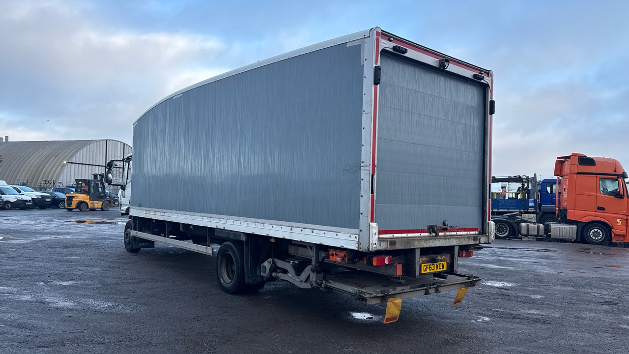 IVECO EUROCARGO 140E18 - Koffer LKW: das Bild 3 IVECO EUROCARGO 140E18 - Koffer LKW: das Bild 3