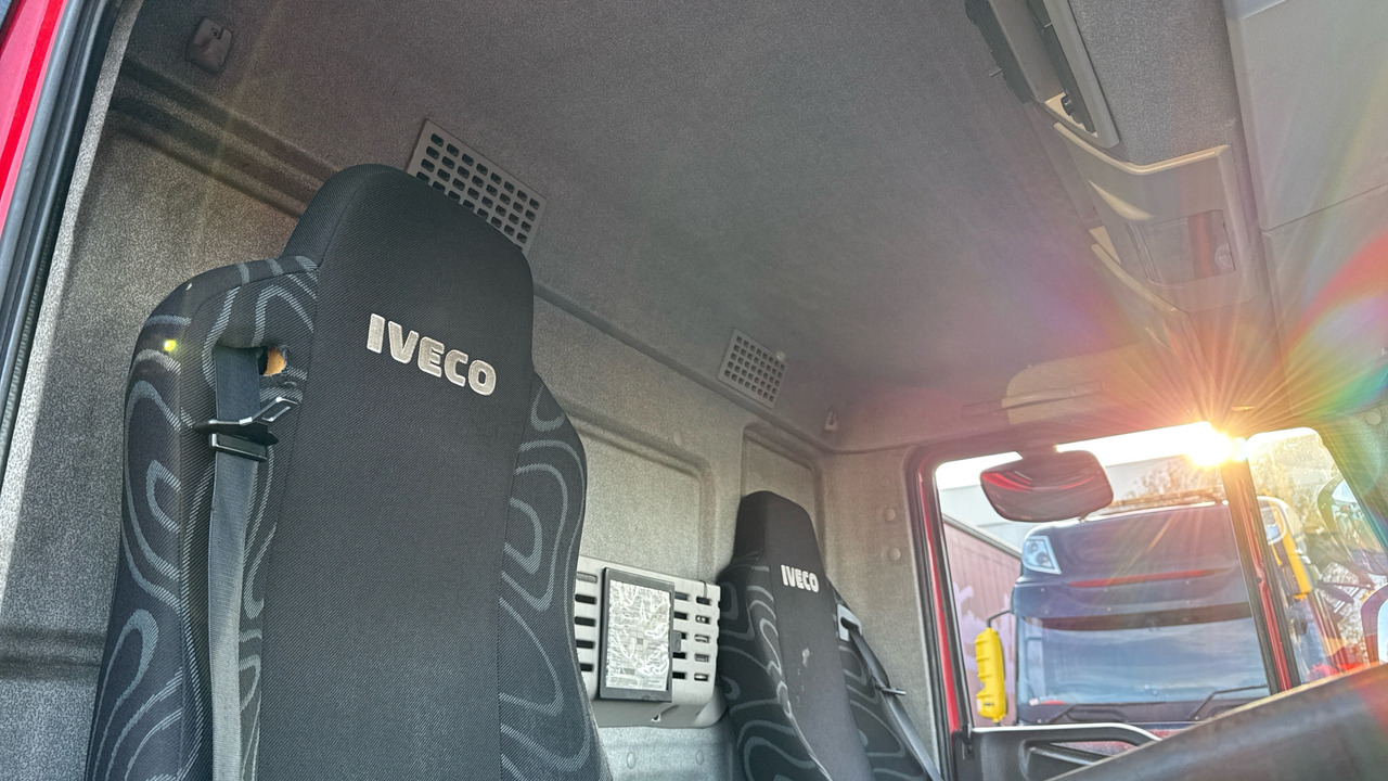 Koffer LKW IVECO EUROCARGO 75E16: das Bild 14 Koffer LKW IVECO EUROCARGO 75E16: das Bild 14