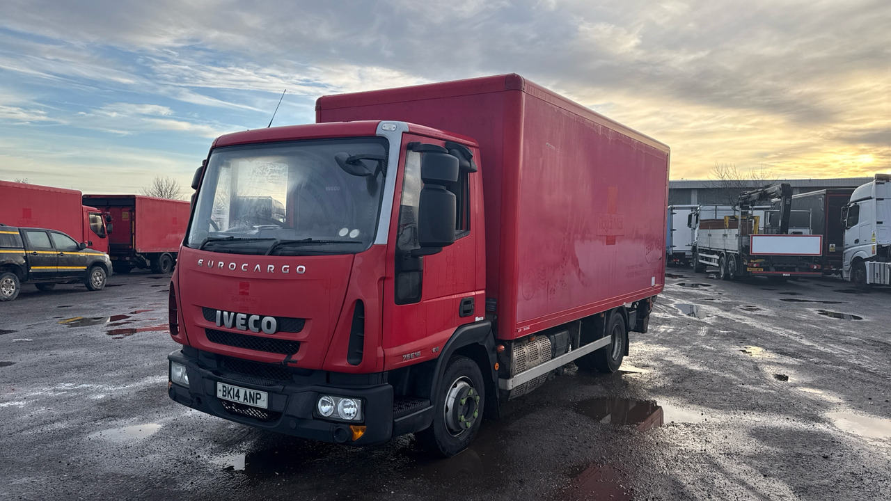 Iveco Eurocargo 75E16 - Koffer LKW: das Bild 2 Iveco Eurocargo 75E16 - Koffer LKW: das Bild 2