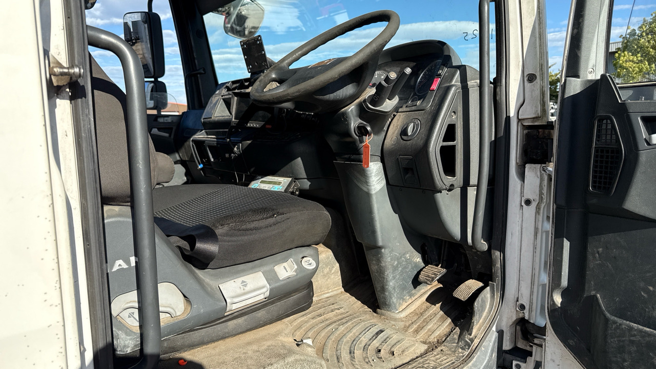 MAN TGL 8.180 - Koffer LKW: das Bild 5 MAN TGL 8.180 - Koffer LKW: das Bild 5