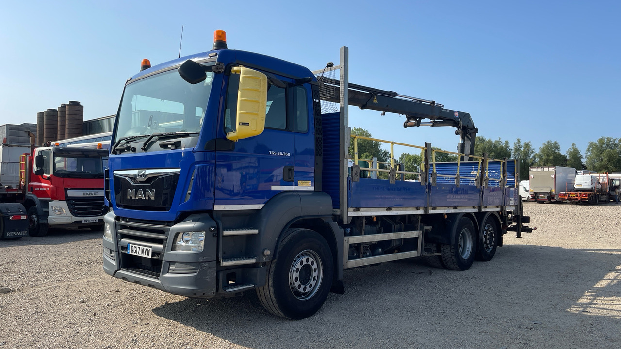 MAN TGS 26.360 - Pritsche LKW, Autokran: das Bild 2 MAN TGS 26.360 - Pritsche LKW, Autokran: das Bild 2