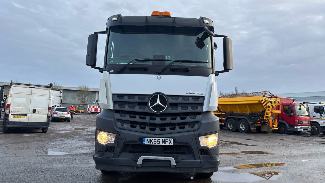 MERCEDES-BENZ AROCS 2532 - Pritsche LKW, Autokran: das Bild 5 MERCEDES-BENZ AROCS 2532 - Pritsche LKW, Autokran: das Bild 5