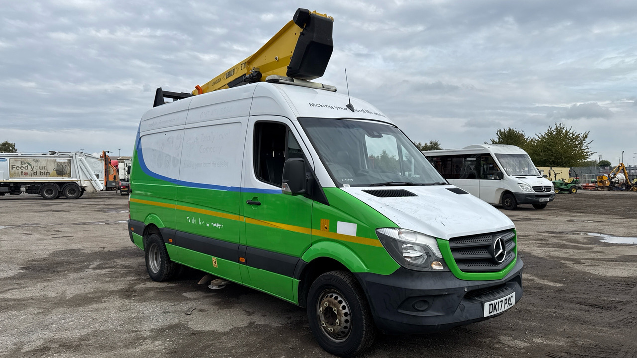 MERCEDES-BENZ SPRINTER - LKW mit Arbeitsbühne: das Bild 1 MERCEDES-BENZ SPRINTER - LKW mit Arbeitsbühne: das Bild 1
