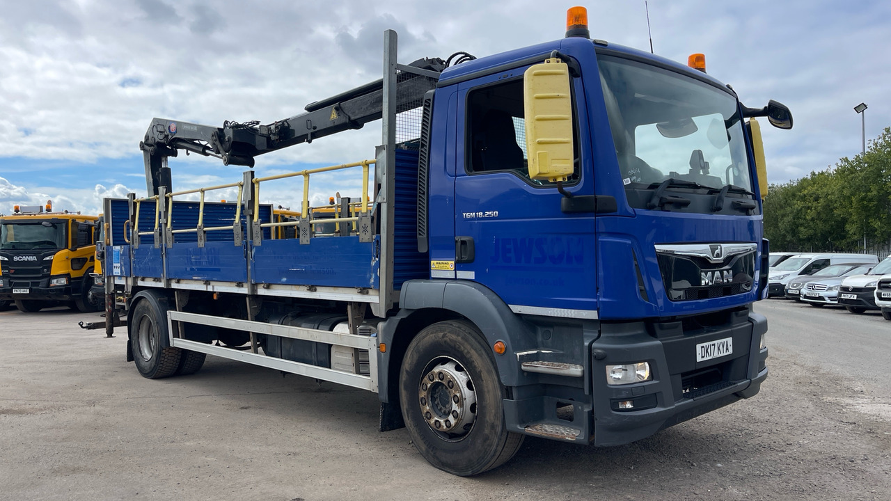 Man TGM 18.250 - Pritsche LKW, Autokran: das Bild 1 Man TGM 18.250 - Pritsche LKW, Autokran: das Bild 1