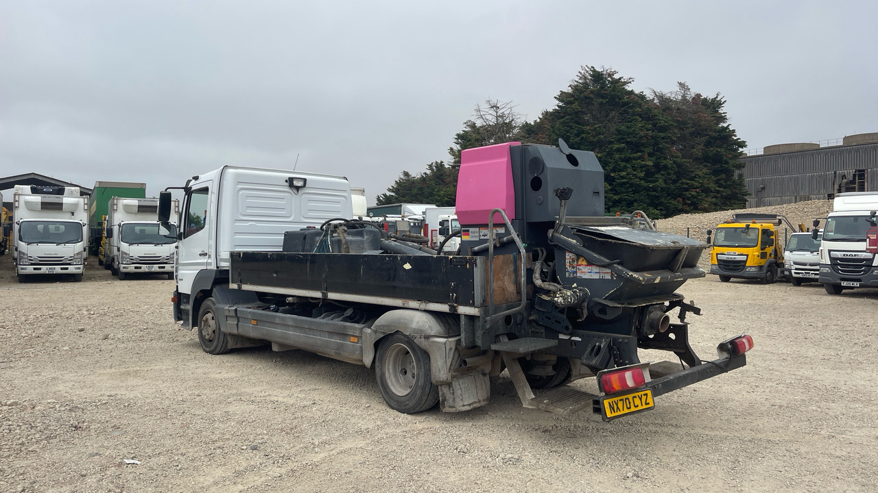 Mercedes-Benz Atego 824 - Betonpumpe: das Bild 3 Mercedes-Benz Atego 824 - Betonpumpe: das Bild 3