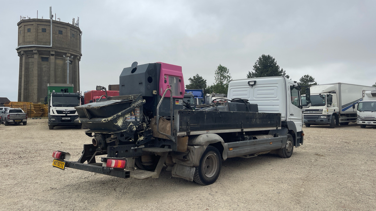 Mercedes-Benz Atego 824 - Betonpumpe: das Bild 4 Mercedes-Benz Atego 824 - Betonpumpe: das Bild 4