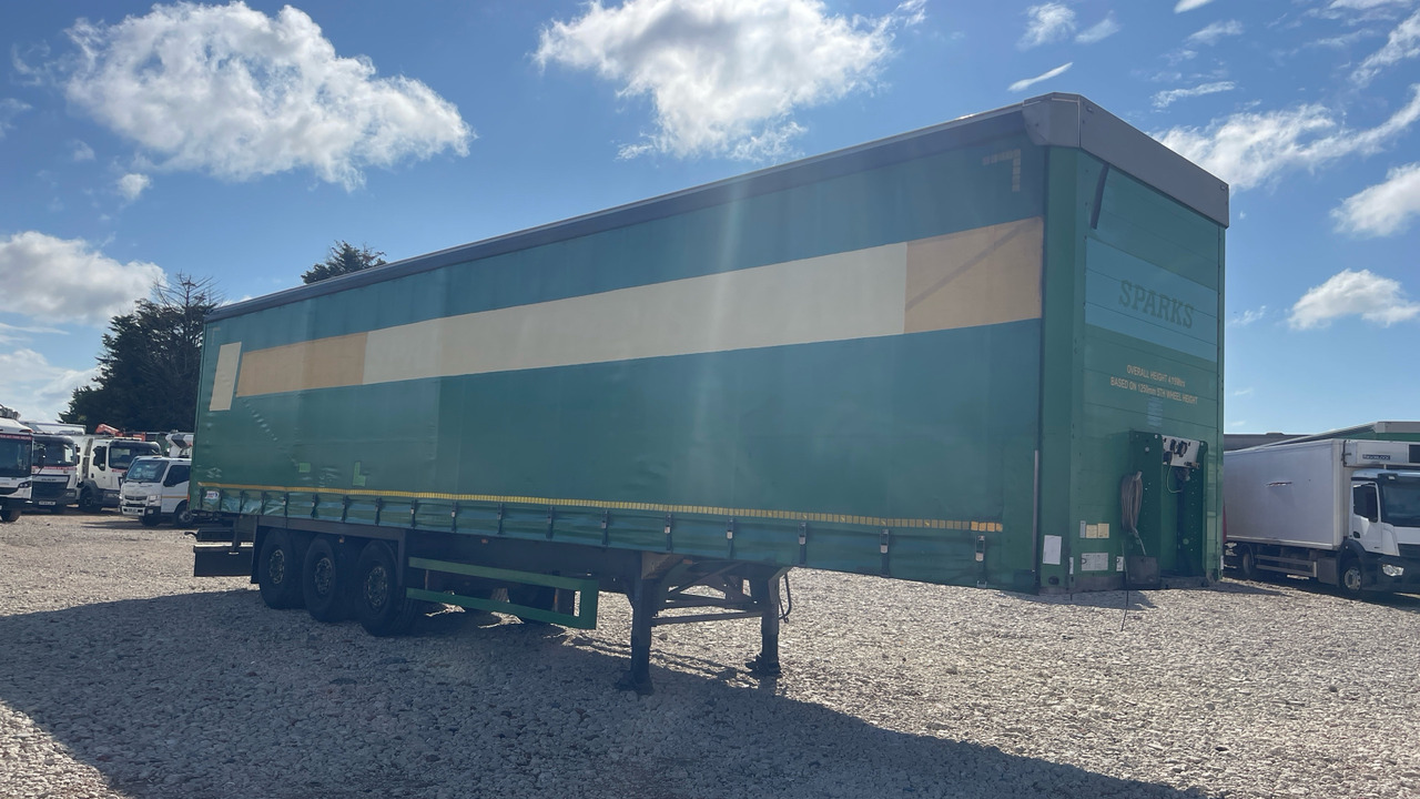 SCHMITZ CURTAINSIDE - Planenauflieger: das Bild 2 SCHMITZ CURTAINSIDE - Planenauflieger: das Bild 2
