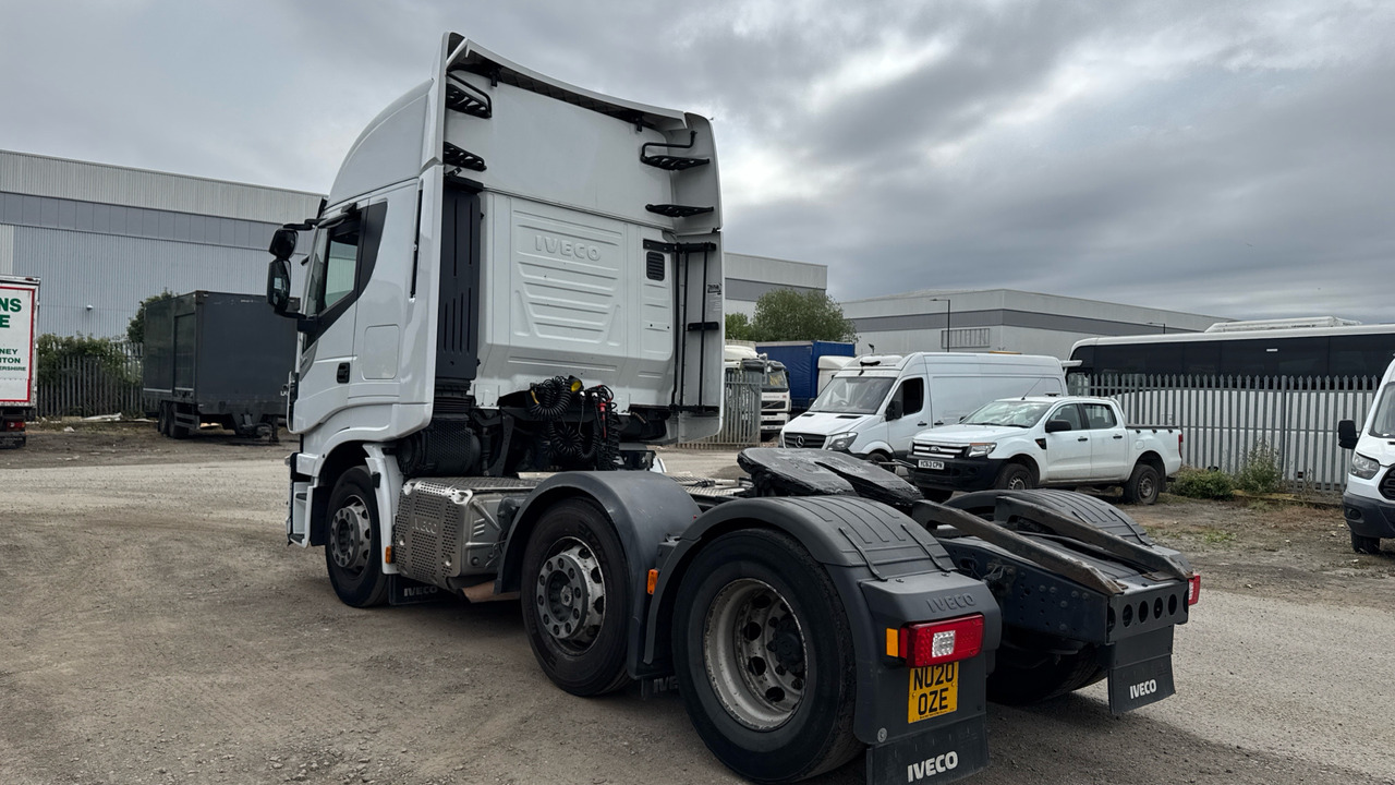 Iveco Stralis 460 - Sattelzugmaschine: das Bild 3 Iveco Stralis 460 - Sattelzugmaschine: das Bild 3