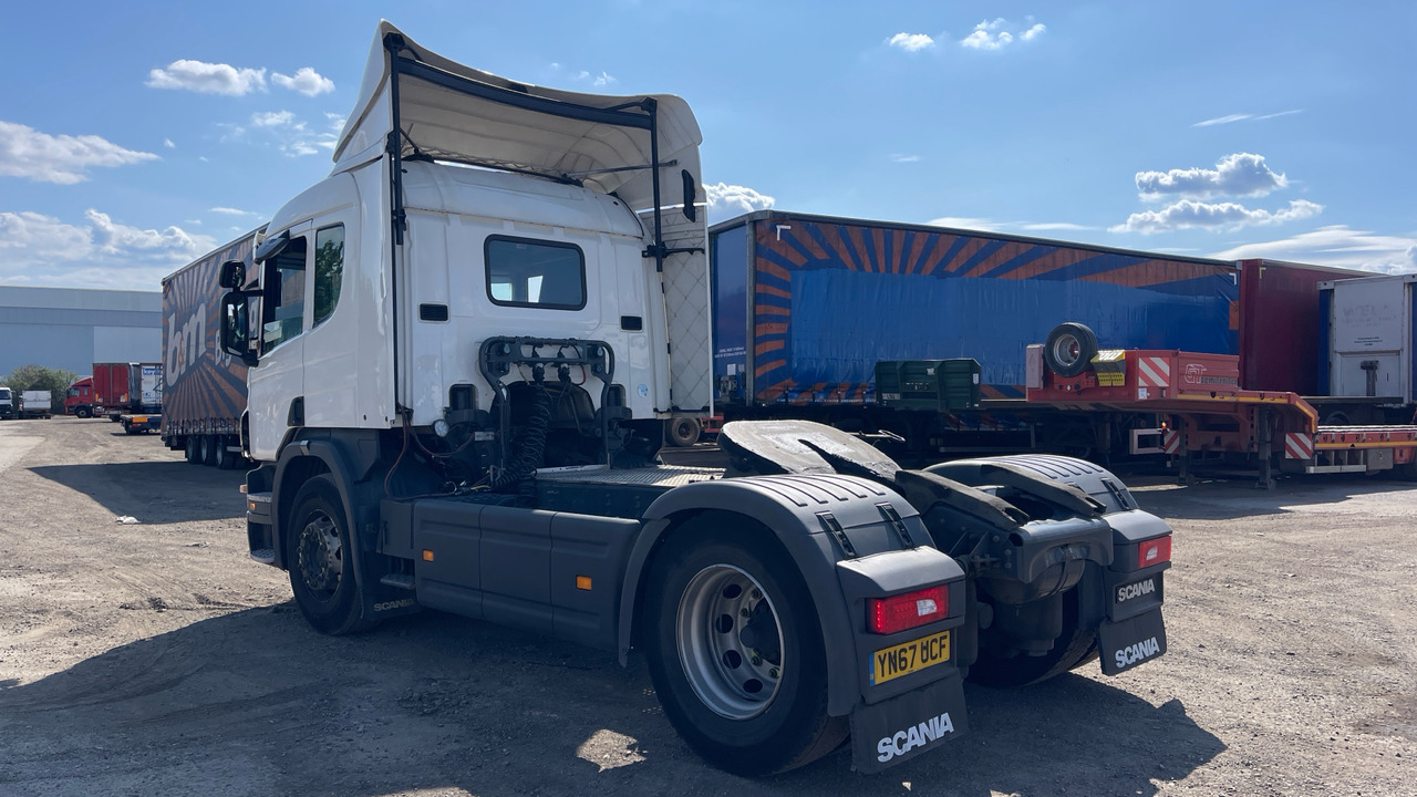 SCANIA P 410 - Sattelzugmaschine: das Bild 3 SCANIA P 410 - Sattelzugmaschine: das Bild 3