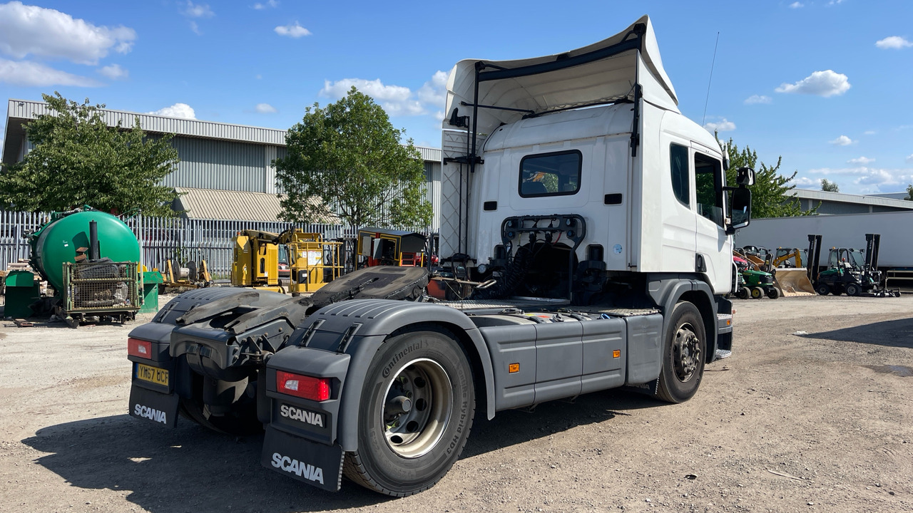 SCANIA P 410 - Sattelzugmaschine: das Bild 4 SCANIA P 410 - Sattelzugmaschine: das Bild 4