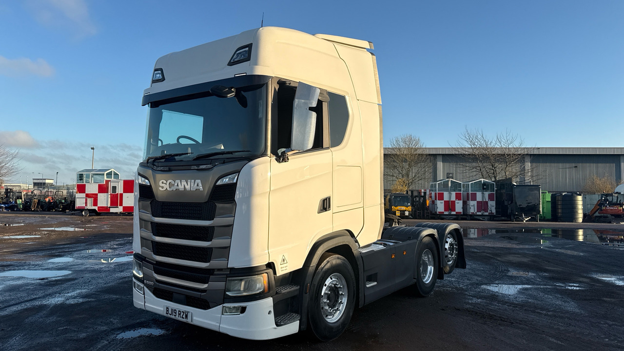 SCANIA S 500 - Sattelzugmaschine: das Bild 2 SCANIA S 500 - Sattelzugmaschine: das Bild 2