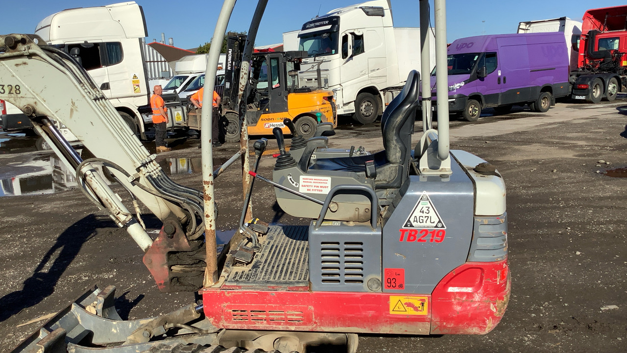 TAKEUCHI TB219 - Minibagger: das Bild 5 TAKEUCHI TB219 - Minibagger: das Bild 5
