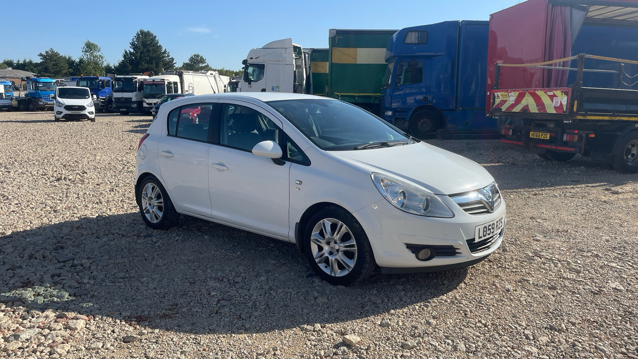 VAUXHALL CORSA 1.4I - Schrägheck: das Bild 1 VAUXHALL CORSA 1.4I - Schrägheck: das Bild 1