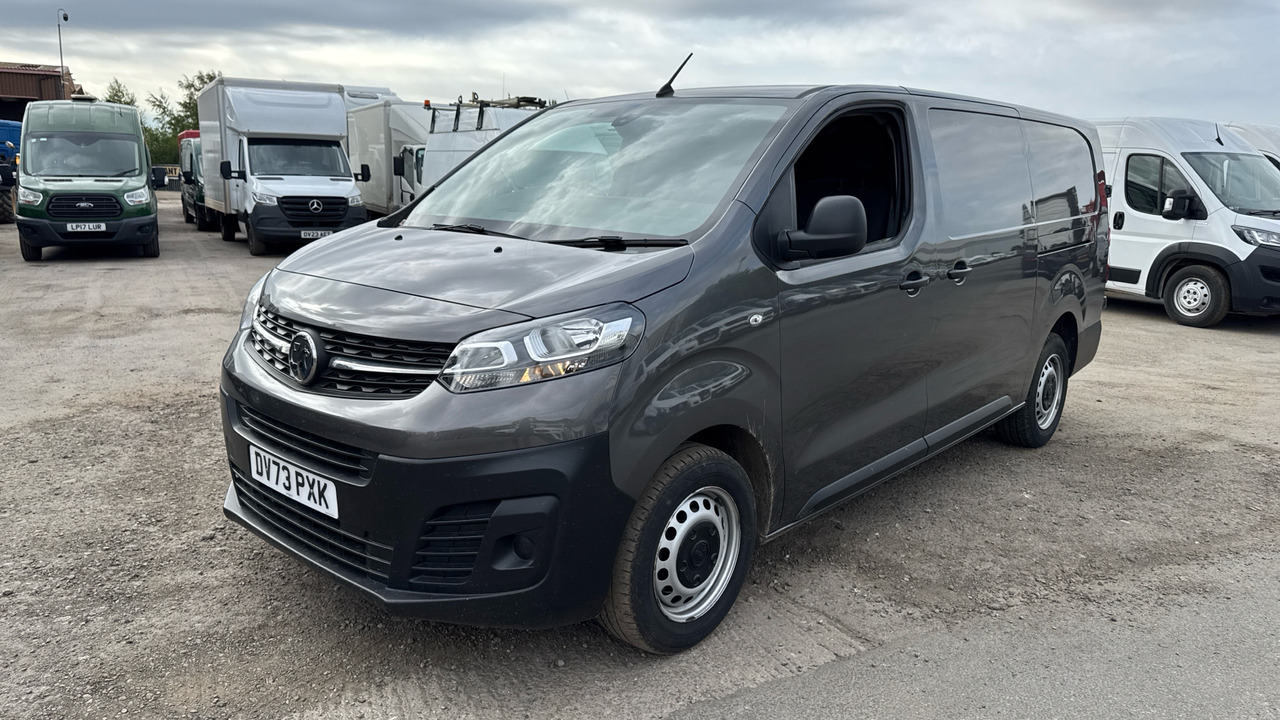 Vauxhall Vivaro 3100 2.0D 145PS PRIME - Kleintransporter: das Bild 2 Vauxhall Vivaro 3100 2.0D 145PS PRIME - Kleintransporter: das Bild 2