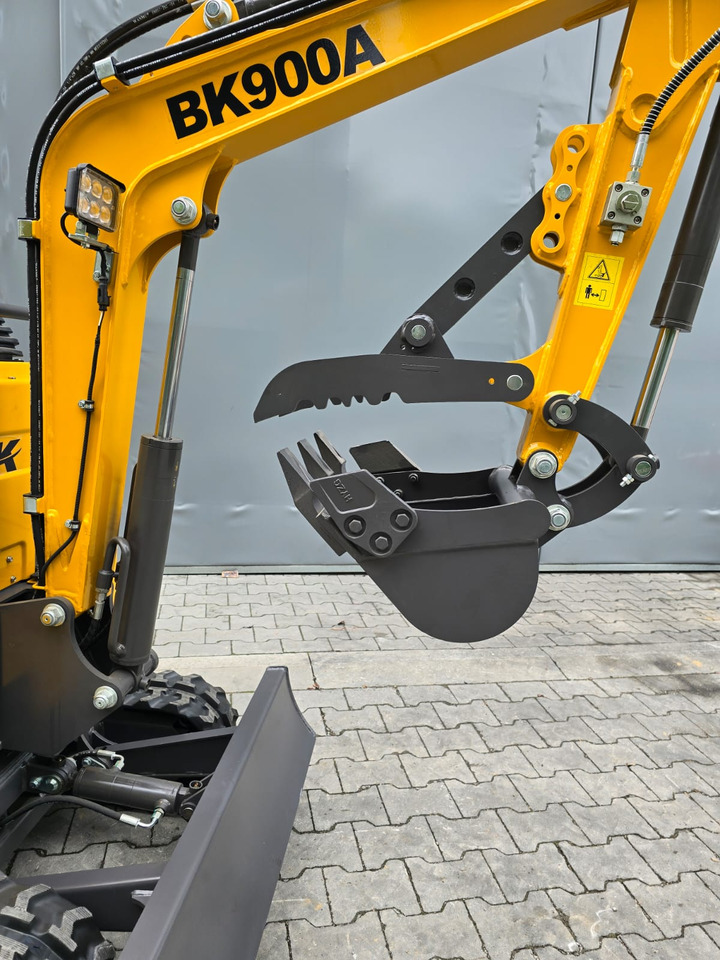 Berger Kraus BK900A Minikoparka Berger Kraus - Minibagger: das Bild 4 Berger Kraus BK900A Minikoparka Berger Kraus - Minibagger: das Bild 4