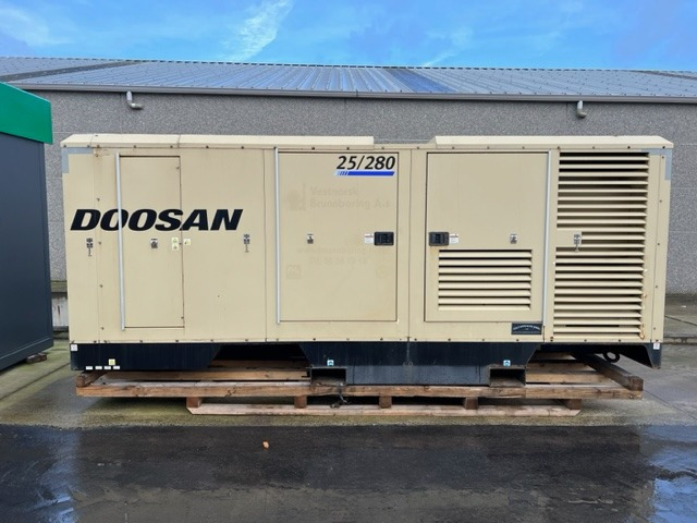 Doosan 25/280 XHP1000WCAT-T4 - Luftkompressor: das Bild 1 Doosan 25/280 XHP1000WCAT-T4 - Luftkompressor: das Bild 1