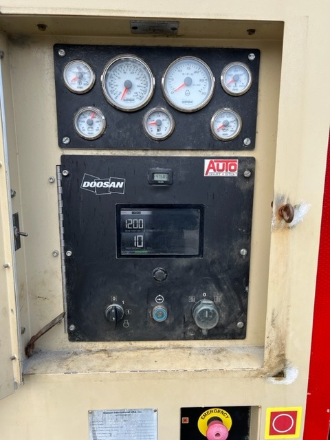 Doosan 25/280 XHP1000WCAT-T4 - Luftkompressor: das Bild 4 Doosan 25/280 XHP1000WCAT-T4 - Luftkompressor: das Bild 4