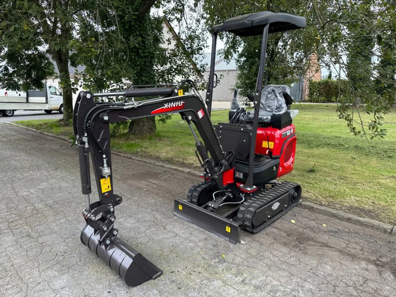 Rhino Rhinoceros XN12-9 - Minibagger: das Bild 1 Rhino Rhinoceros XN12-9 - Minibagger: das Bild 1