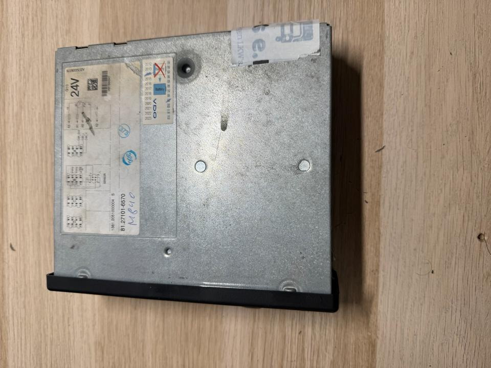 MAN Tachograph 81.27101-6570 - Tachograph: das Bild 3 MAN Tachograph 81.27101-6570 - Tachograph: das Bild 3
