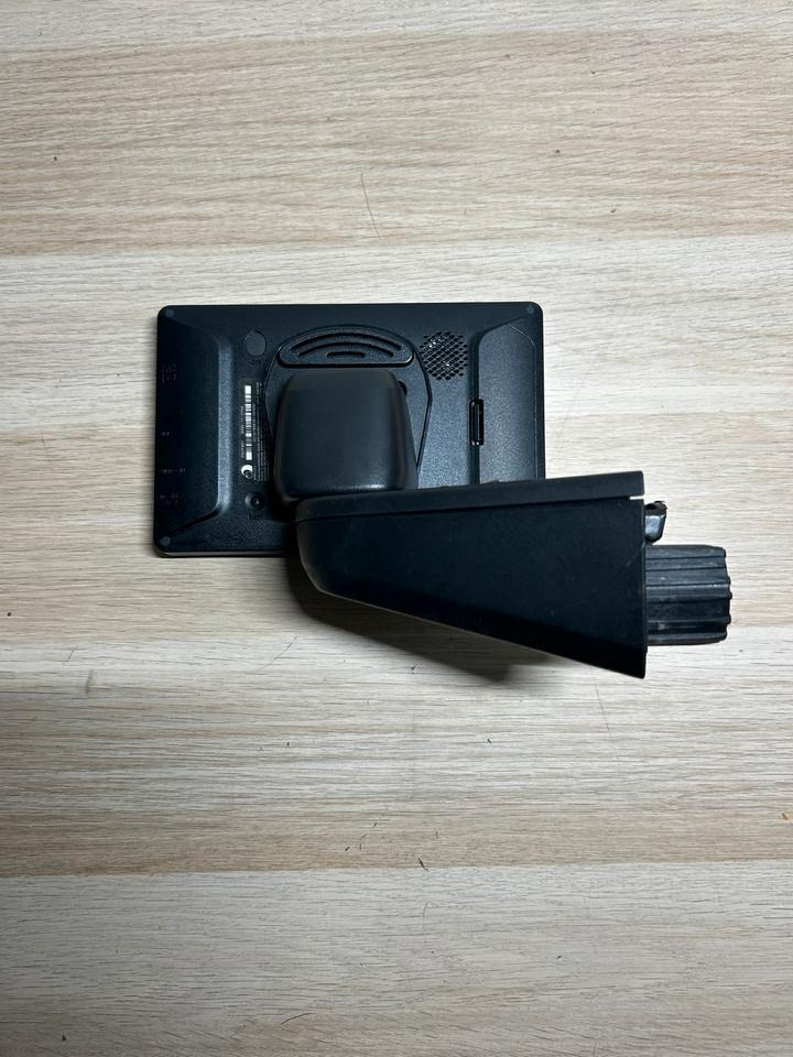 Mercedes Actros MP4 FleetBoard Monitor Display A0008272157 - Tachograph für LKW: das Bild 3 Mercedes Actros MP4 FleetBoard Monitor Display A0008272157 - Tachograph für LKW: das Bild 3