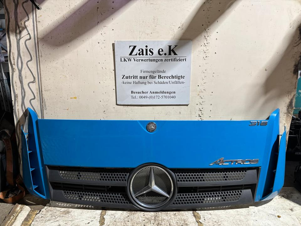 Mercedes Actros MP4 Motorhaube A9607500309 - Motorhaube für LKW: das Bild 1 Mercedes Actros MP4 Motorhaube A9607500309 - Motorhaube für LKW: das Bild 1
