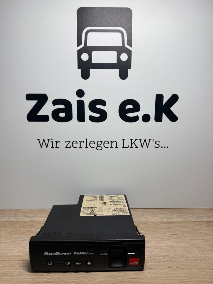 Mercedes Actros MP4 Tachograph Fleetboard A0004462260 - Tachograph für LKW: das Bild 1 Mercedes Actros MP4 Tachograph Fleetboard A0004462260 - Tachograph für LKW: das Bild 1