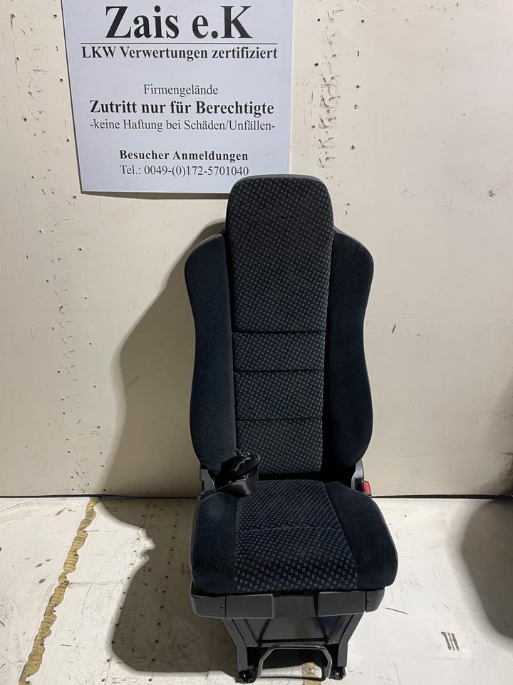 Mercedes Atego 3 Beifahrersitz - Sitz für LKW: das Bild 1 Mercedes Atego 3 Beifahrersitz - Sitz für LKW: das Bild 1