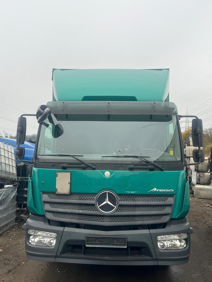 Mercedes Atego 4 1524 komplette Kabine ohne elektrische Geräte - Fahrerhaus für LKW: das Bild 1 Mercedes Atego 4 1524 komplette Kabine ohne elektrische Geräte - Fahrerhaus für LKW: das Bild 1