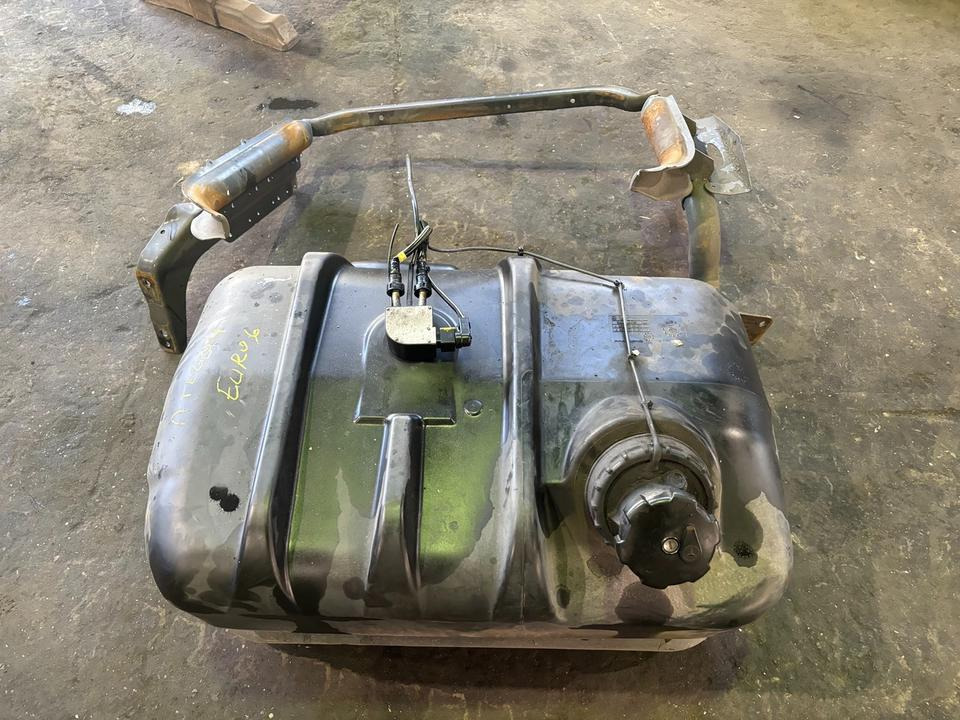 Mercedes Atego 4 EU6 Dieseltank Tank Tankbehälter 200L - Kraftstofftank für LKW: das Bild 1 Mercedes Atego 4 EU6 Dieseltank Tank Tankbehälter 200L - Kraftstofftank für LKW: das Bild 1