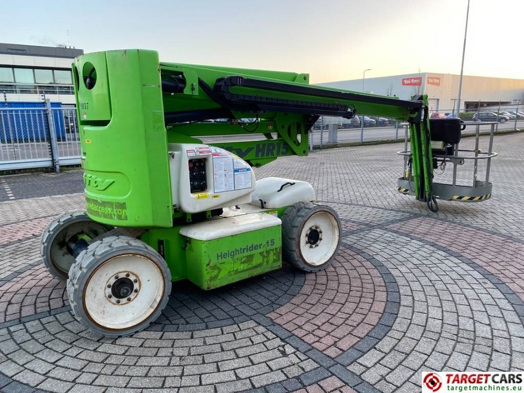 Niftylift HR15NDE HyBrid Articulated Boom Work Lift 1550cm - Andere Technik: das Bild 3 Niftylift HR15NDE HyBrid Articulated Boom Work Lift 1550cm - Andere Technik: das Bild 3