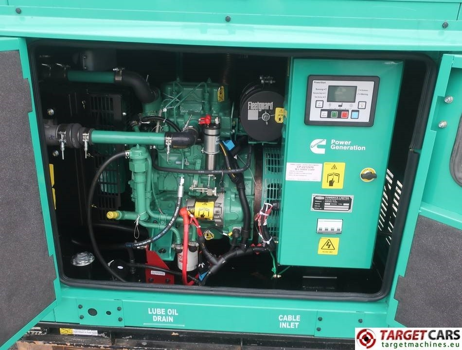 Cummins C15D5P Diesel 15KVA Generator 415V/230V Stamford - Stromgenerator: das Bild 5 Cummins C15D5P Diesel 15KVA Generator 415V/230V Stamford - Stromgenerator: das Bild 5
