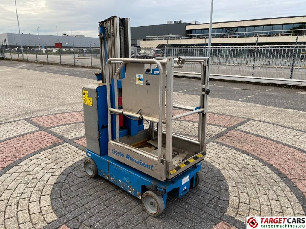 Genie GR-20 Runabout El Vertical Mast Work Lift 802cm - Teleskopmastbühne: das Bild 2 Genie GR-20 Runabout El Vertical Mast Work Lift 802cm - Teleskopmastbühne: das Bild 2