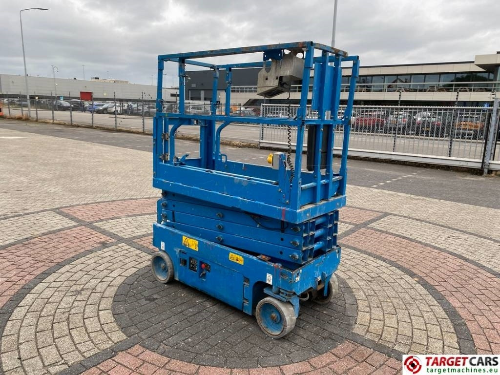 Genie GS-1932 Electric Scissor Work Lift 779cm - Scherenbühne: das Bild 2 Genie GS-1932 Electric Scissor Work Lift 779cm - Scherenbühne: das Bild 2
