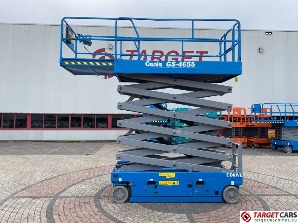 Genie GS-4655 Electric E-Drive Scissor Work Lift 1595cm - Scherenbühne: das Bild 5 Genie GS-4655 Electric E-Drive Scissor Work Lift 1595cm - Scherenbühne: das Bild 5