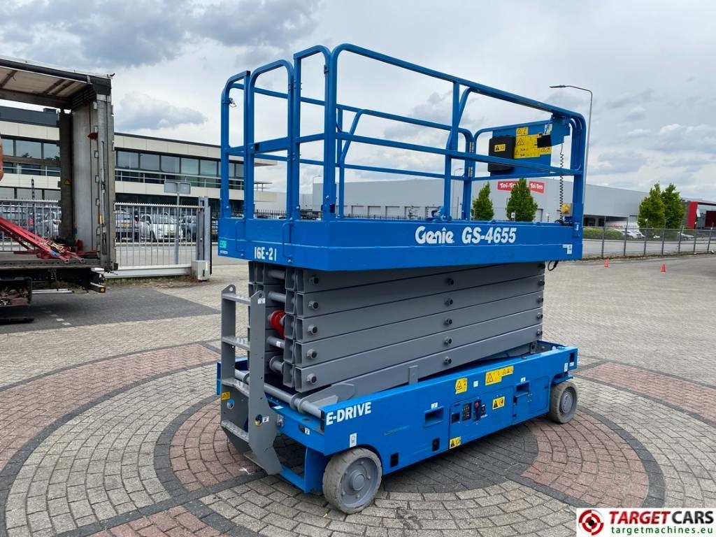 Genie GS-4655 Electric E-Drive Scissor Work Lift 1595cm - Scherenbühne: das Bild 3 Genie GS-4655 Electric E-Drive Scissor Work Lift 1595cm - Scherenbühne: das Bild 3