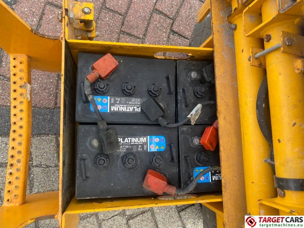 Haulotte Compact 8 Electric Scissor Work Lift 818cm  - Leasing Haulotte Compact 8 Electric Scissor Work Lift 818cm: das Bild 14