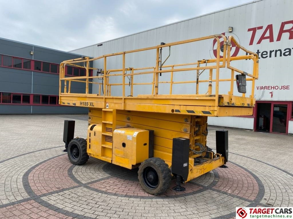 Haulotte H18SXL Diesel 4x4 Scissor Work Lift 1800cm - Scherenbühne: das Bild 4 Haulotte H18SXL Diesel 4x4 Scissor Work Lift 1800cm - Scherenbühne: das Bild 4