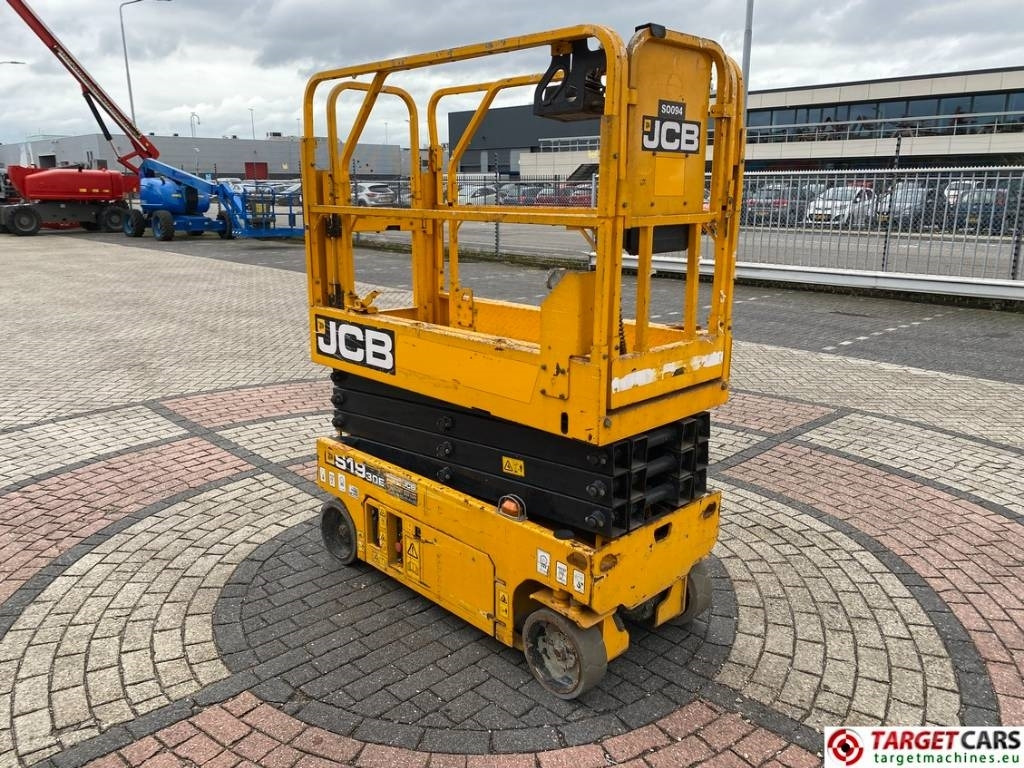 JCB S1930E Electric Scissor Work Lift 780cm - Scherenbühne: das Bild 2 JCB S1930E Electric Scissor Work Lift 780cm - Scherenbühne: das Bild 2