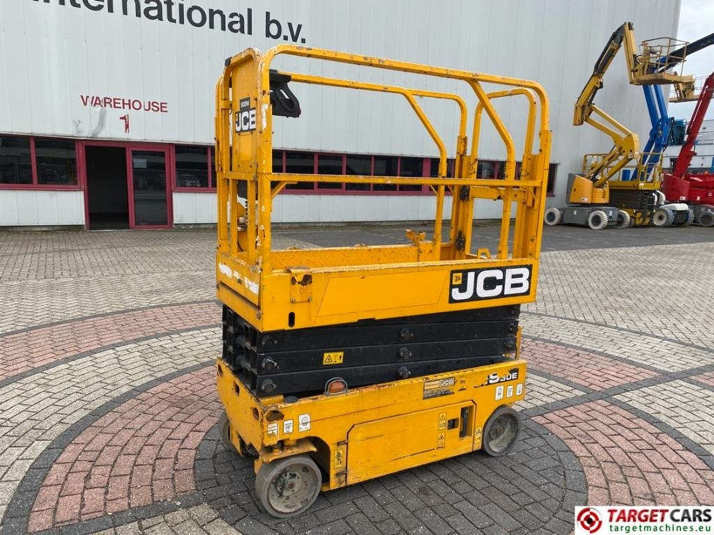 JCB S1930E Electric Scissor Work Lift 780cm - Scherenbühne: das Bild 1 JCB S1930E Electric Scissor Work Lift 780cm - Scherenbühne: das Bild 1
