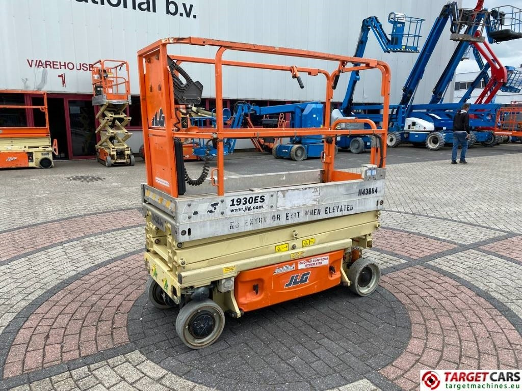 JLG 1930ES Electric Scissor Work Lift 772cm - Scherenbühne: das Bild 1 JLG 1930ES Electric Scissor Work Lift 772cm - Scherenbühne: das Bild 1