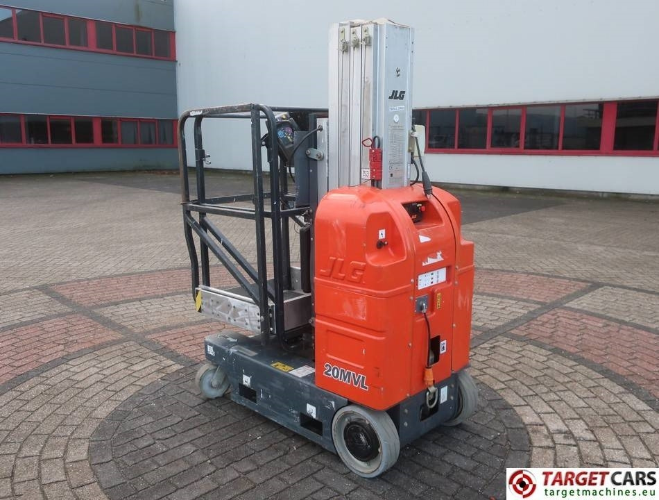 JLG 20MVL Electric Vertical Mast Work Lift 794cm - Teleskopmastbühne: das Bild 4 JLG 20MVL Electric Vertical Mast Work Lift 794cm - Teleskopmastbühne: das Bild 4