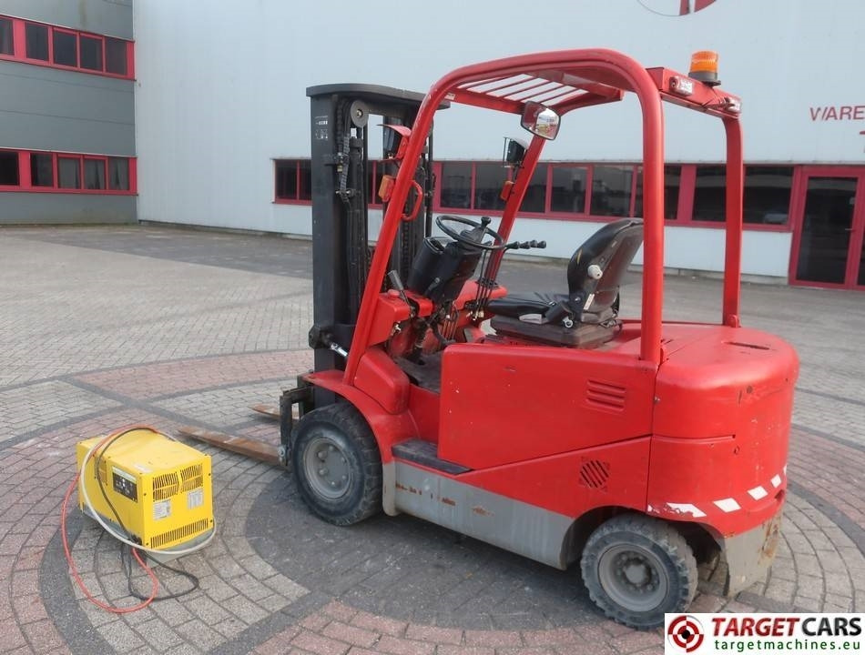 Manitou ME425 Electric 4wheel Forklift 2500KG Triplex450cm - Elektrostapler: das Bild 4 Manitou ME425 Electric 4wheel Forklift 2500KG Triplex450cm - Elektrostapler: das Bild 4